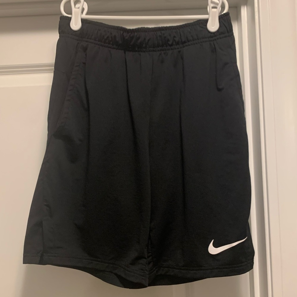 Nike Men’s Dri-FIT Hybrid Training Shorts